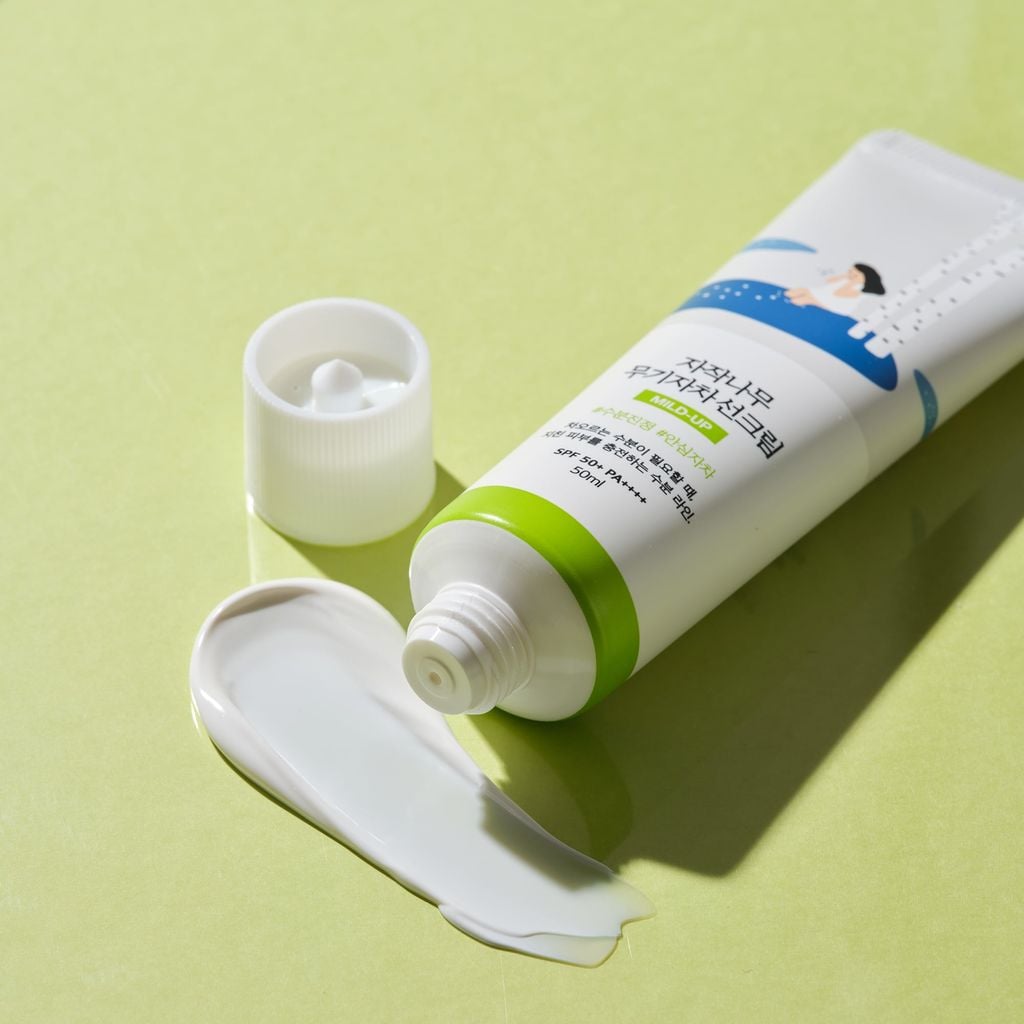 Round lab Moisture Mild-Up Suncreen,50ml